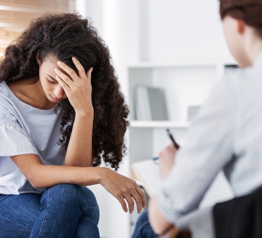 professional psychotherapies and young woman suffe 2021 08 27 14 49 09 utc e1671438231188